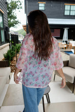 Load image into Gallery viewer, Floral Print Boxy Mesh Top
