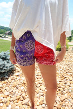 Load image into Gallery viewer, Bandana Pieced Shorts

