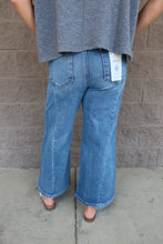 Load image into Gallery viewer, Mid Rise Crop Wide Jeans with Front Step Hem Details
