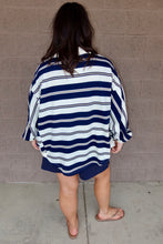 Load image into Gallery viewer, Striped Oversized Crewneck Top
