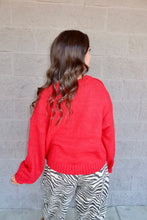 Load image into Gallery viewer, Knit Graphic Chunky Sweater
