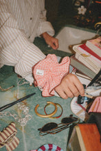 Load image into Gallery viewer, GIRLHOOD PLAID CORSET SCRUNCHIE
