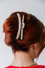 Load image into Gallery viewer, SHINY ORIGINAL HOLD EVERYTHING CLAW ( 22  COLORS)
