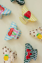 Load image into Gallery viewer, FRUIT ECLECTIC CLAWS

